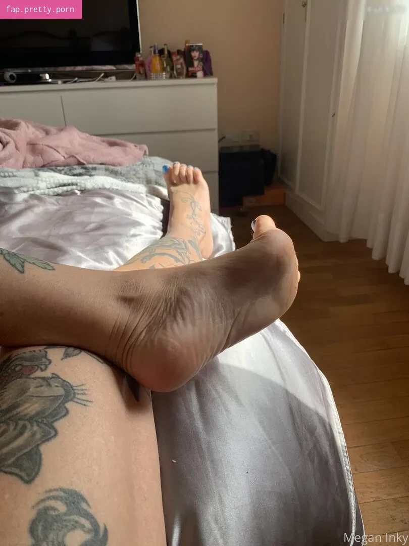 Megan Inky - Photo #02