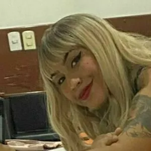 mialovely25