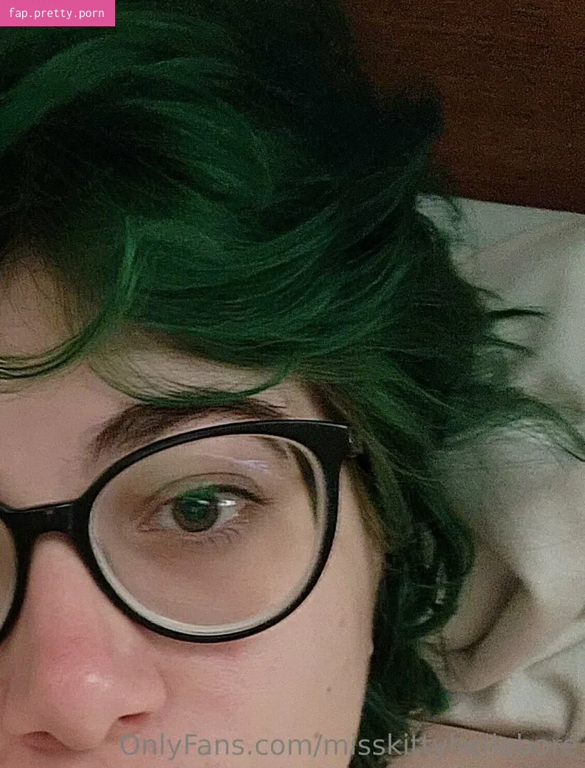 misskittyhellebore - Photo #33