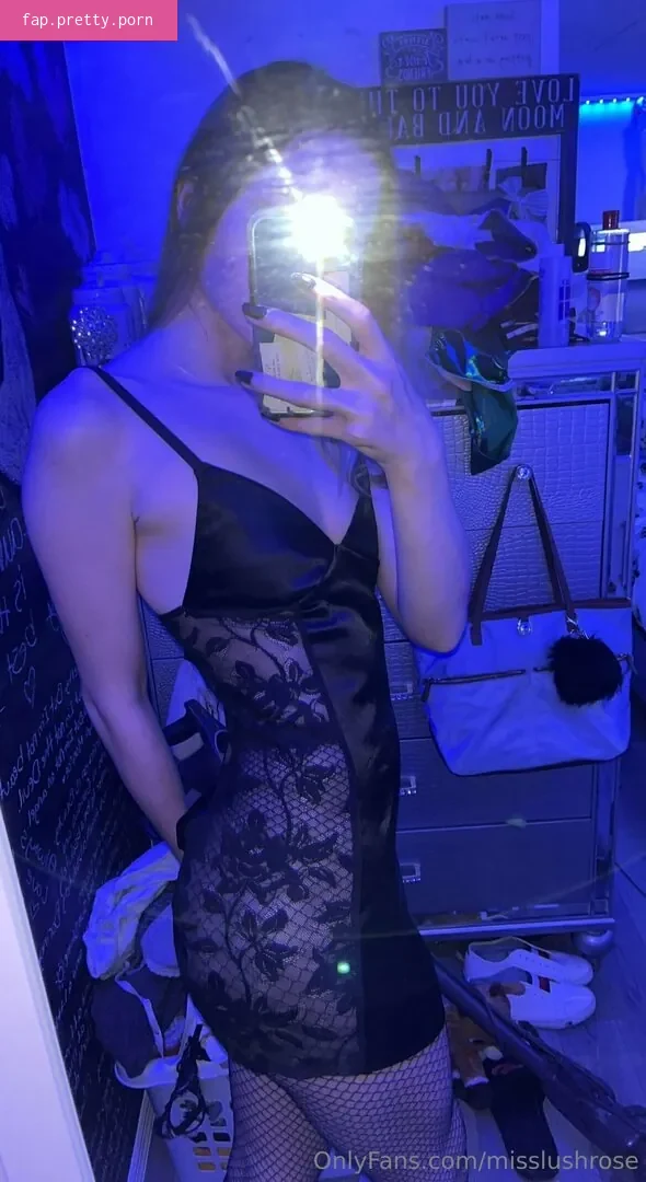 Misslushrose - Photo #47