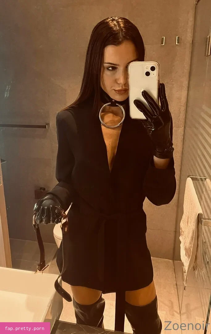 mistresszoenoir - Photo #16