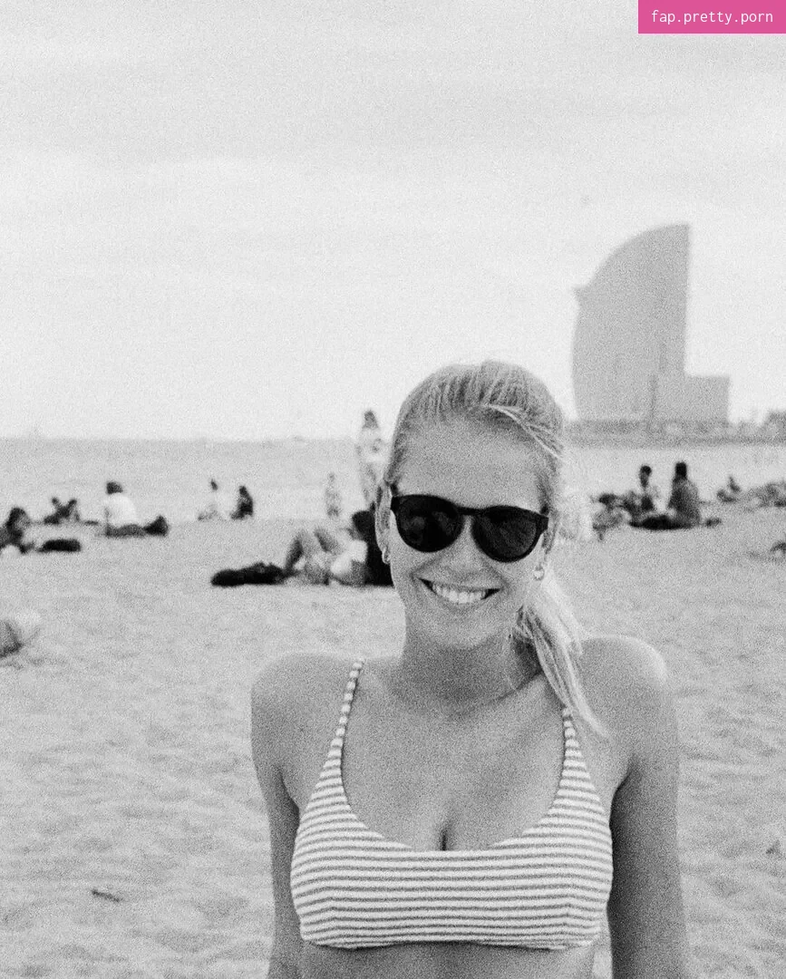 Melanie Kroll - Photo #83