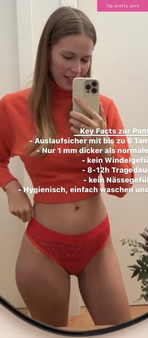 Melanie Kroll - Photo #31