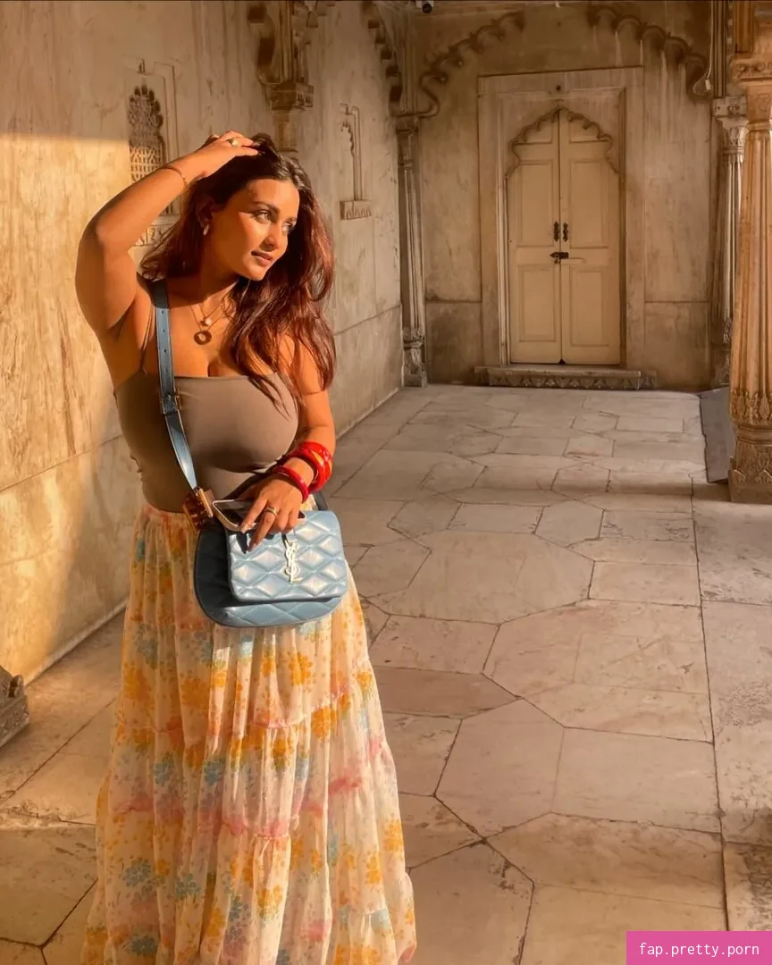 Mahi Mishra / mahimishra135 Nude Leaked OnlyFans Photo #28
