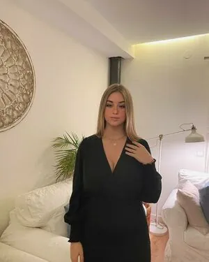 María Moreno content