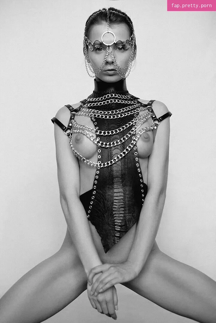 marthagromova.model