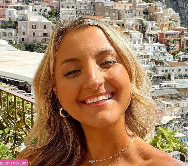 McKenzie Morgan - Photo #02