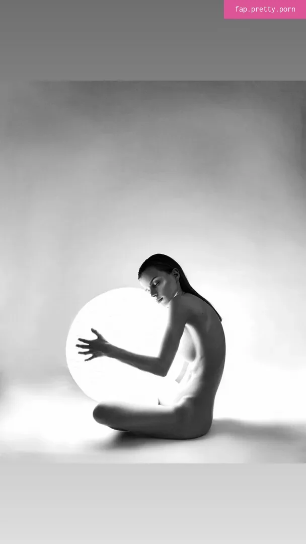 Muriel Melinda - Photo #90