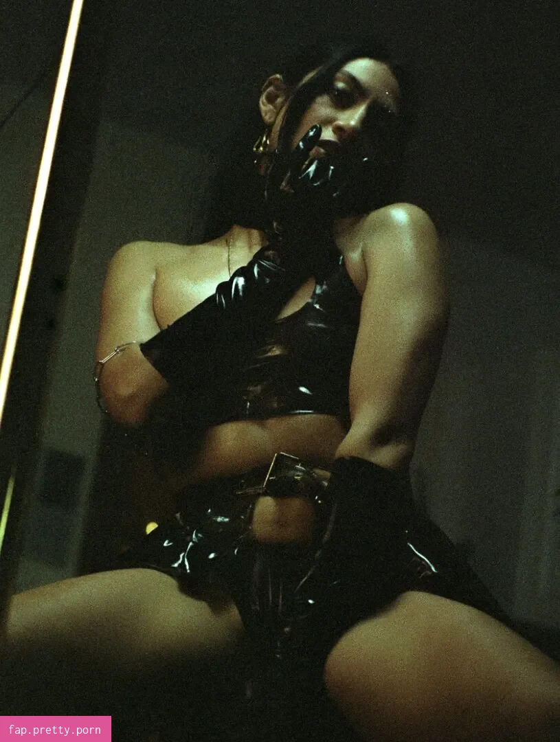 Miss Orion - Photo #06