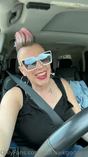 mohawkgoddess content