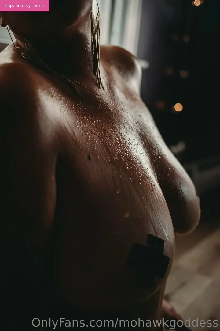 mohawkgoddess - Photo #03