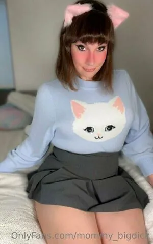 mommybigdickk content