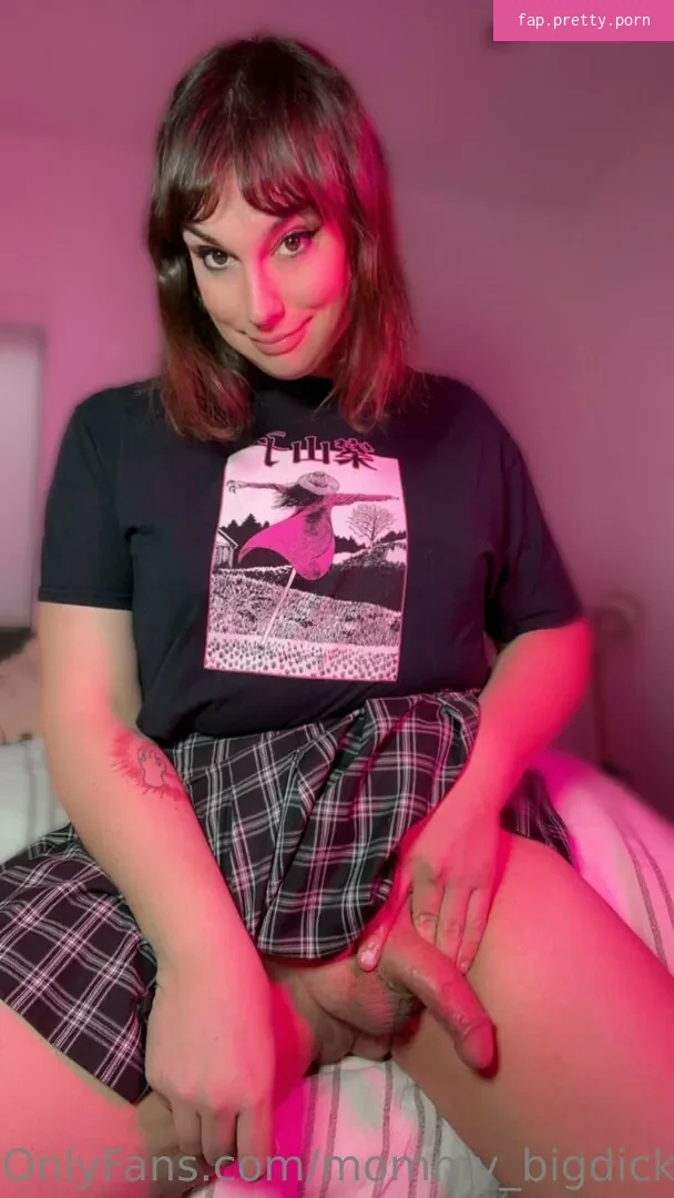 mommybigdickk - Photo #87