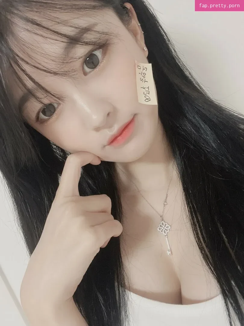 Moonwol0614 - Photo #31