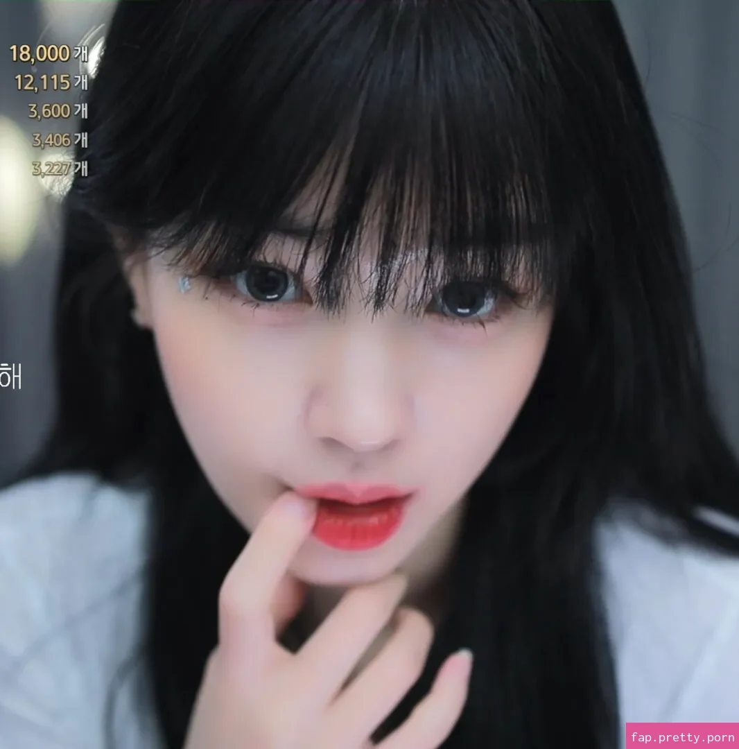 Moonwol0614 - Photo #67