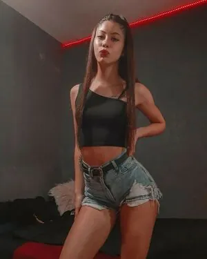 morenaalemann content