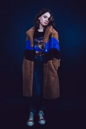 Maisie Peters content