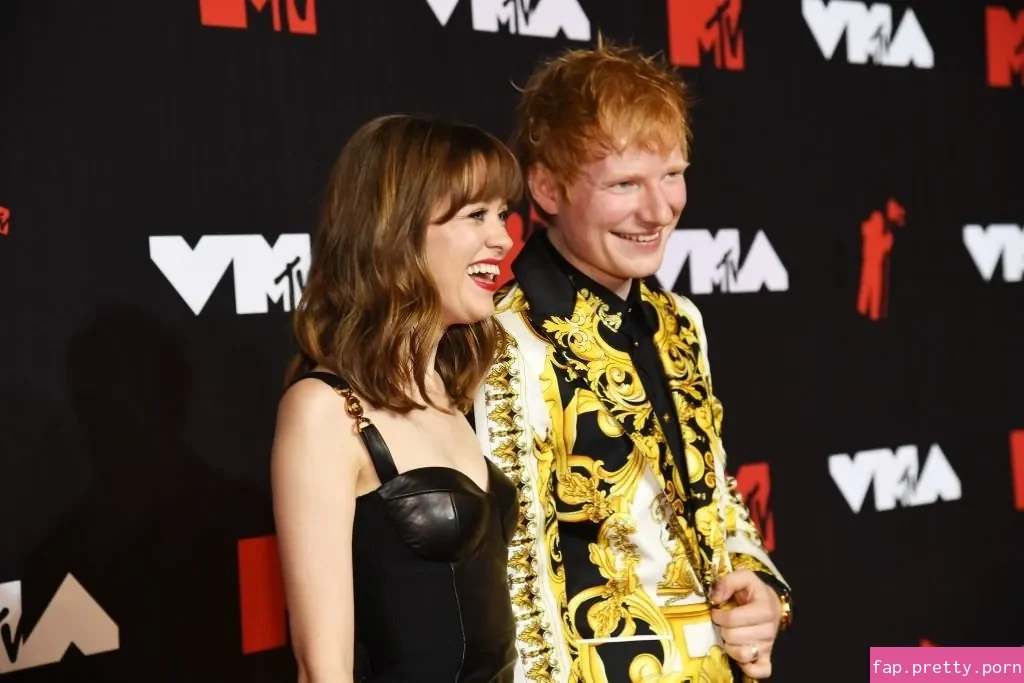 Maisie Peters - Photo #21