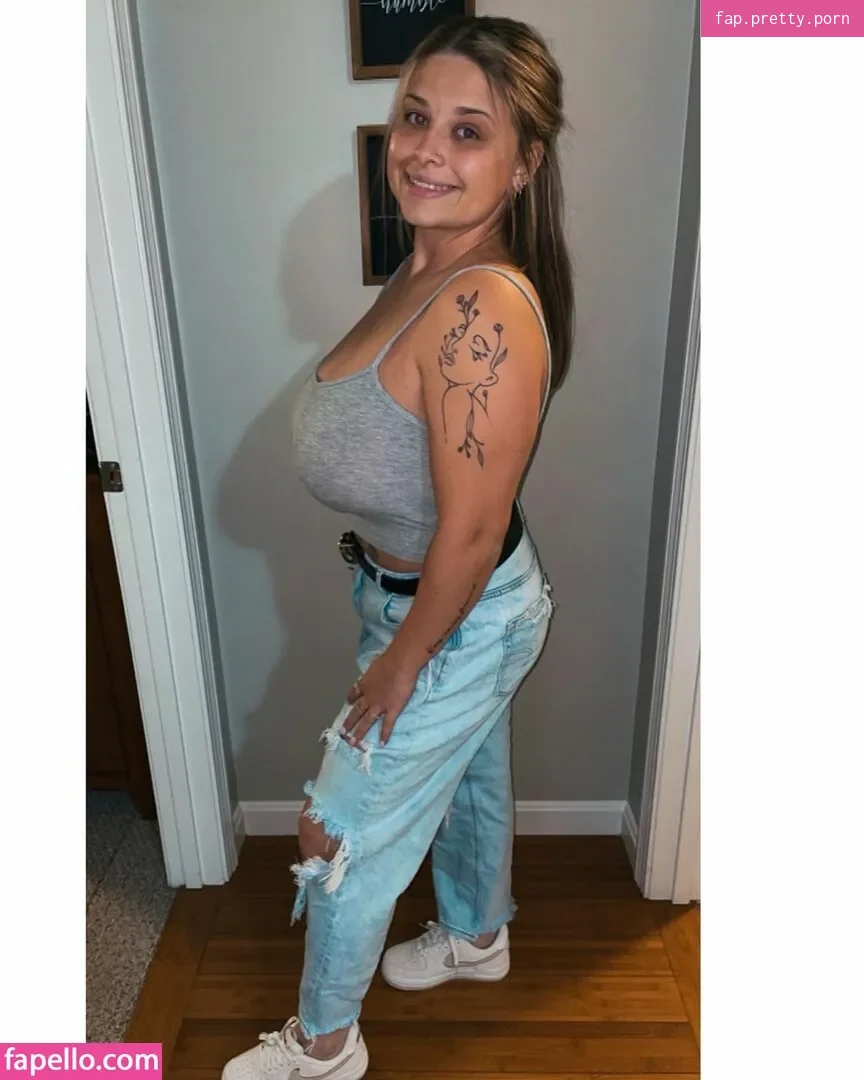 Meghan P - Photo #62