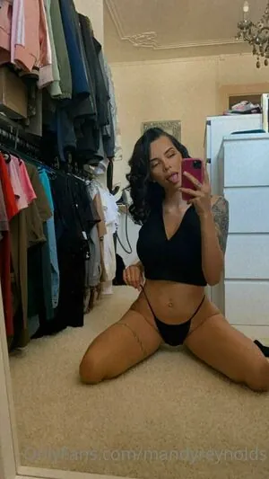 Mandy Reynolds content