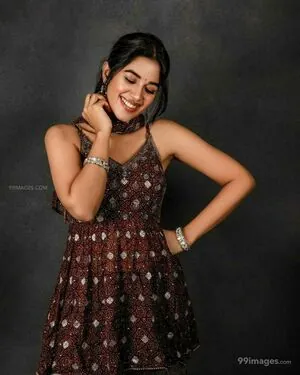 Mirnalini Ravi content