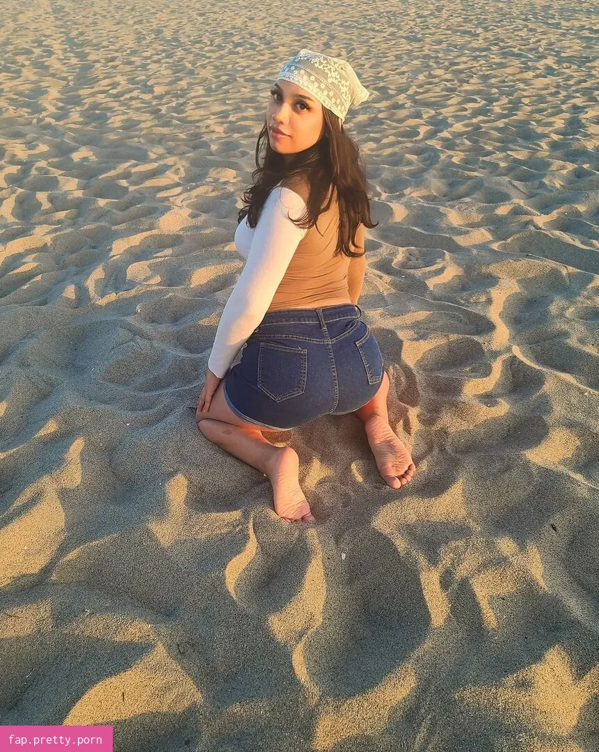 Mina Sin - Photo #25