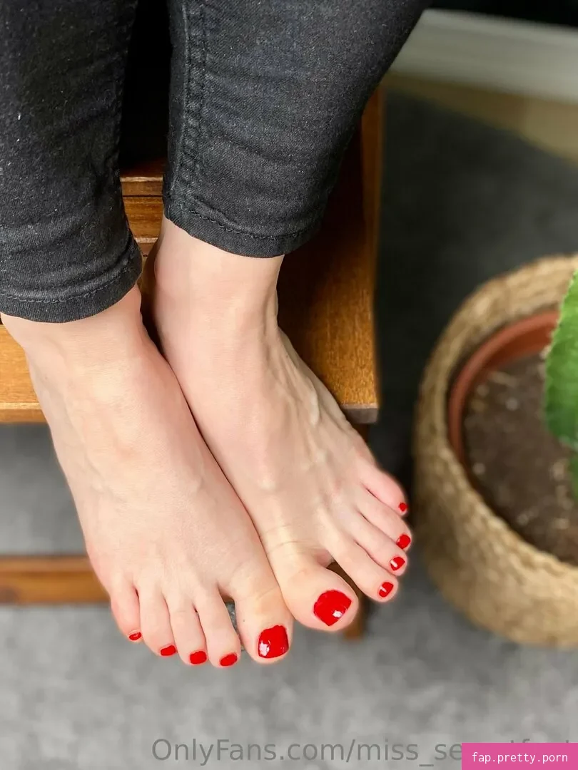 miss_secretfeet - Photo #14