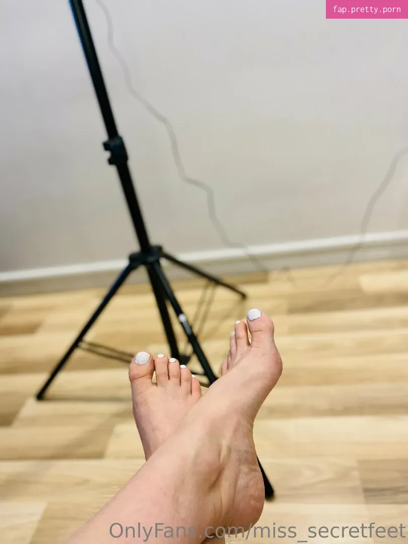miss_secretfeet - Photo #34