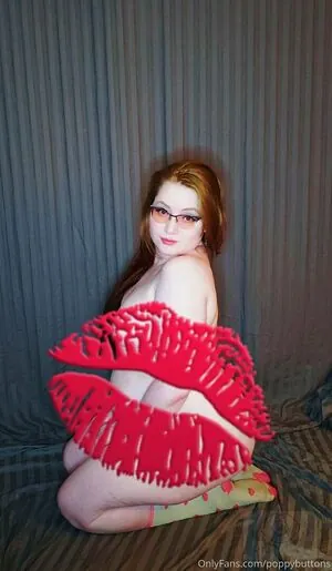 mspoppybuttons content