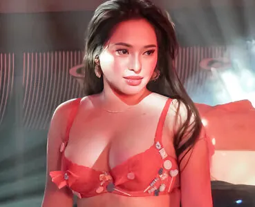 Mycah Sasaki content