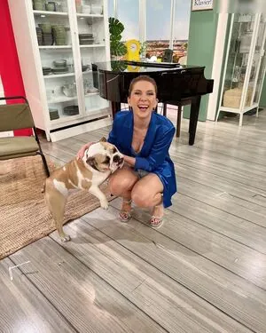 Marie-Therese Helmschmied content