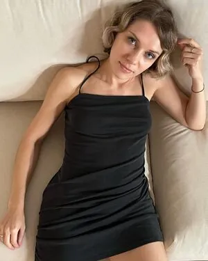 Marie-Therese Helmschmied content