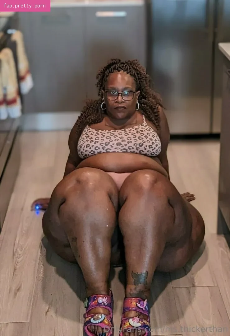 ms.thickerthan - Photo #44