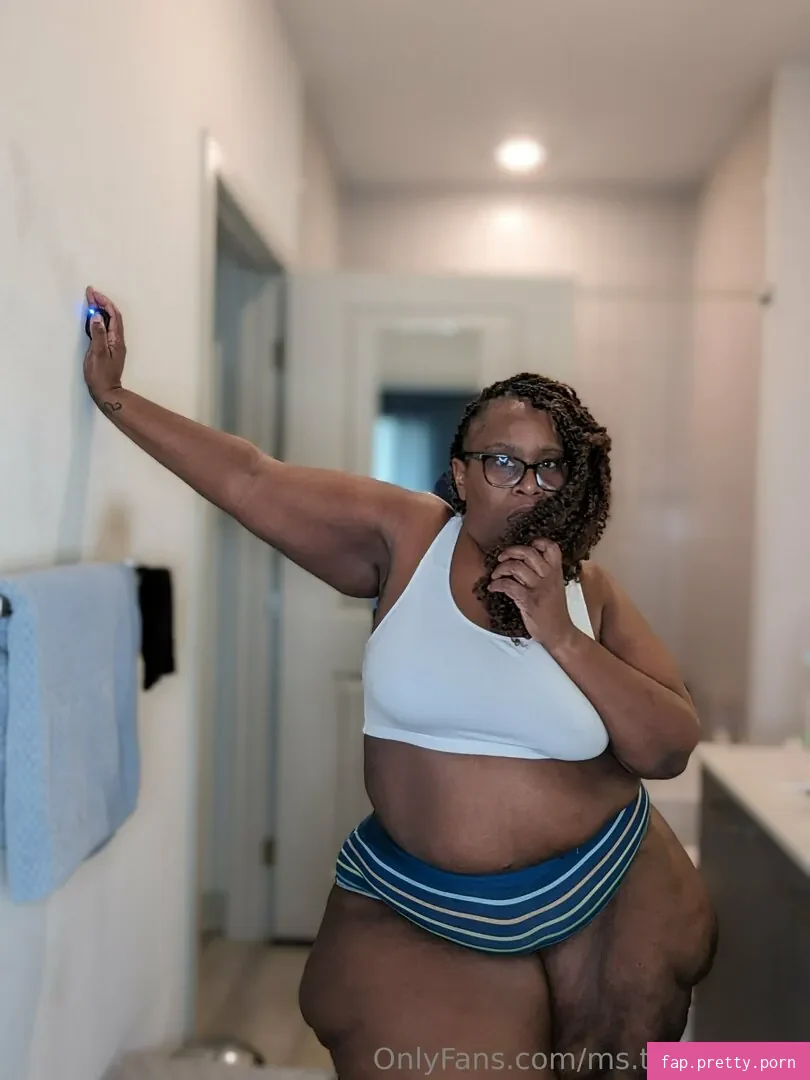 ms.thickerthan - Photo #76