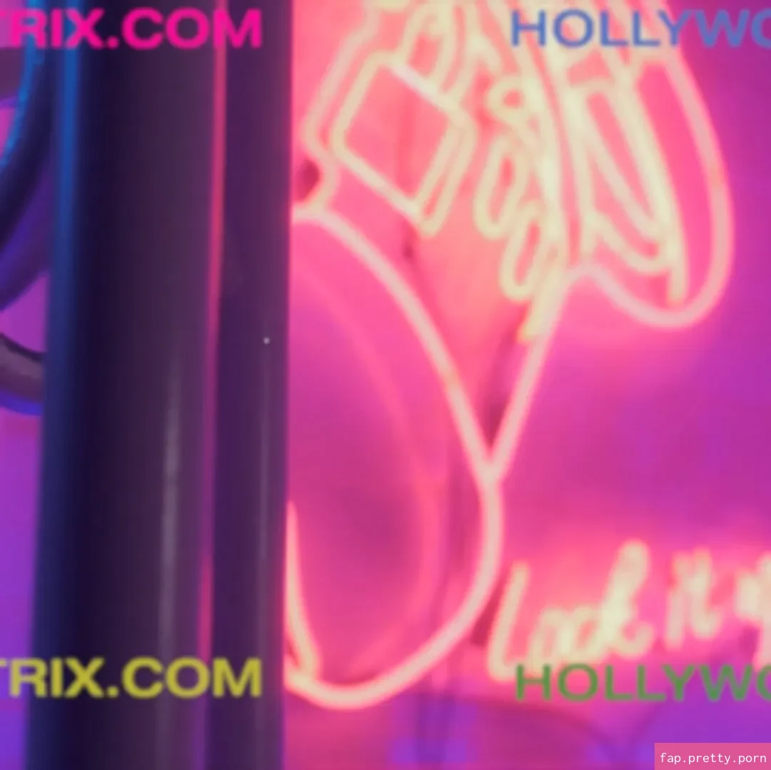 Mistress Veronica Vixen - Photo #05