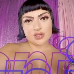 Mistress Veronica Vixen content