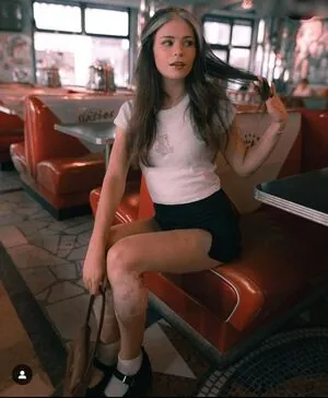 nadinebreaty content