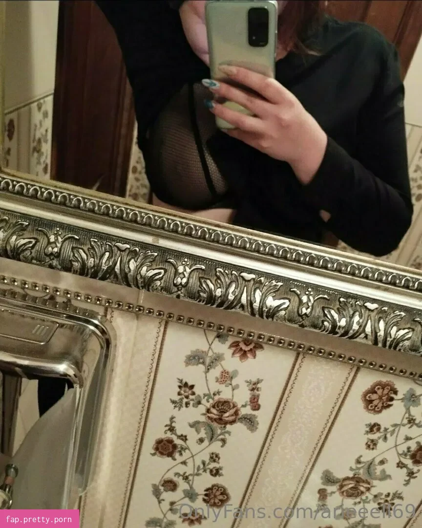 naughtyfoxyyy - Photo #02