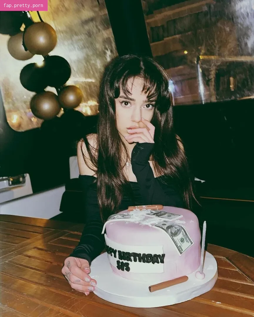 Nurseli Aksoy - Photo #02