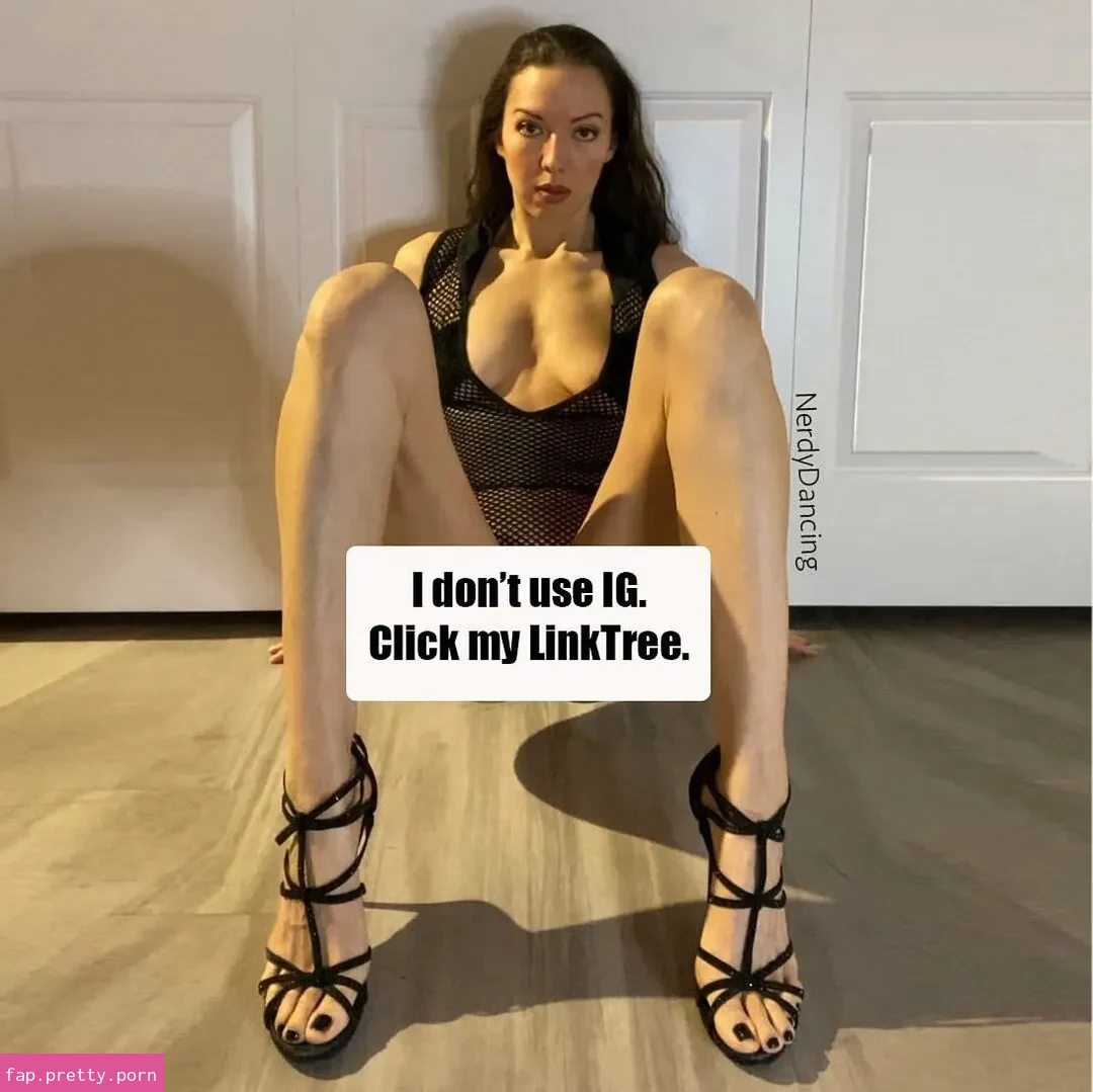 Nerdy Dancing - Photo #24