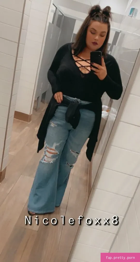 nicolefoxx6free - Photo #03