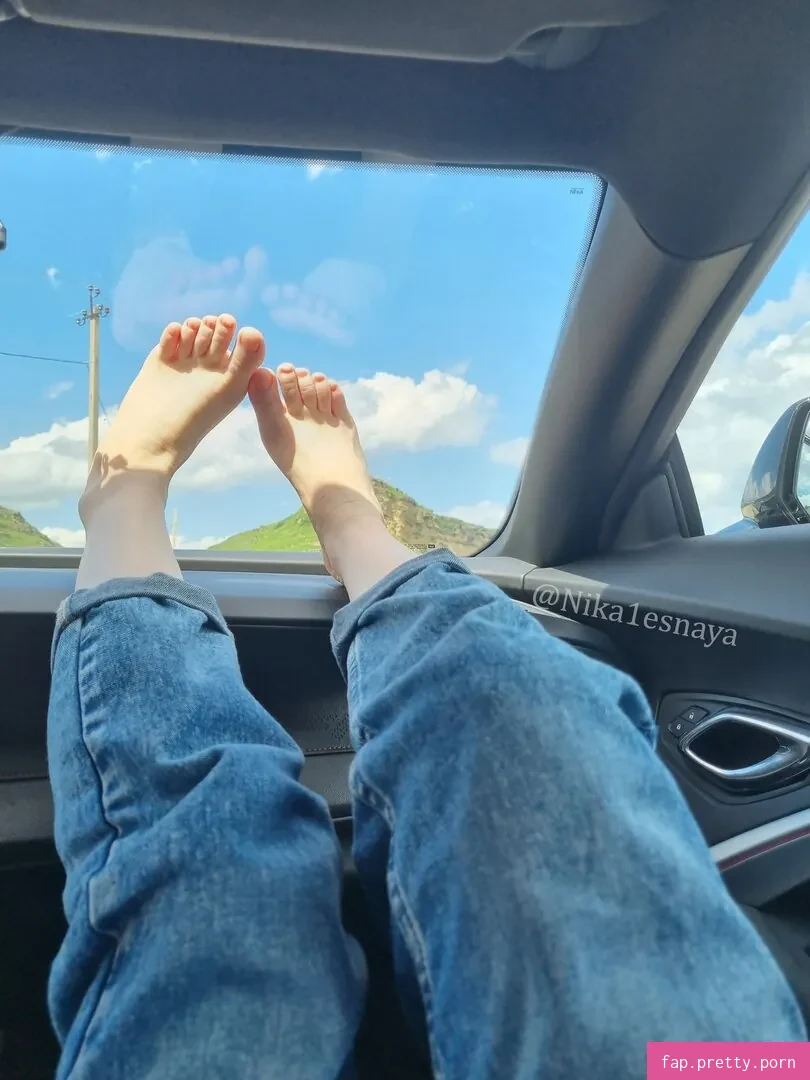 Nika1esnaya - Photo #01