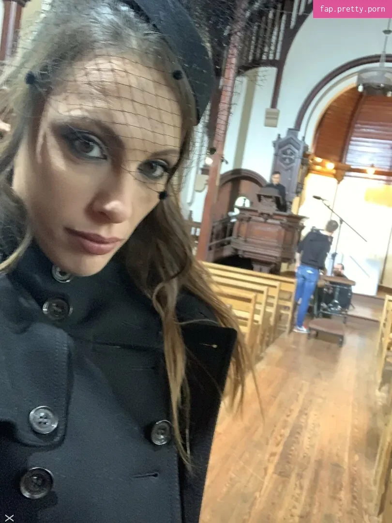 nikitabellucci - Photo #30