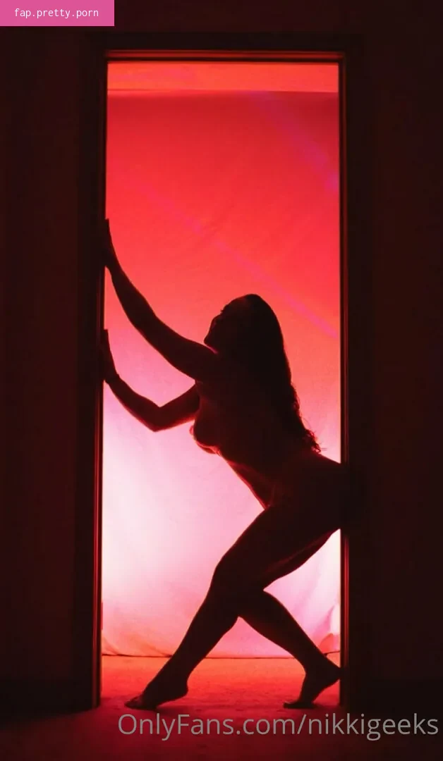 NikkiGeeks - Photo #12