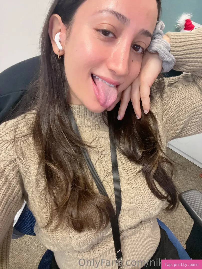 NikkiGeeks - Photo #61