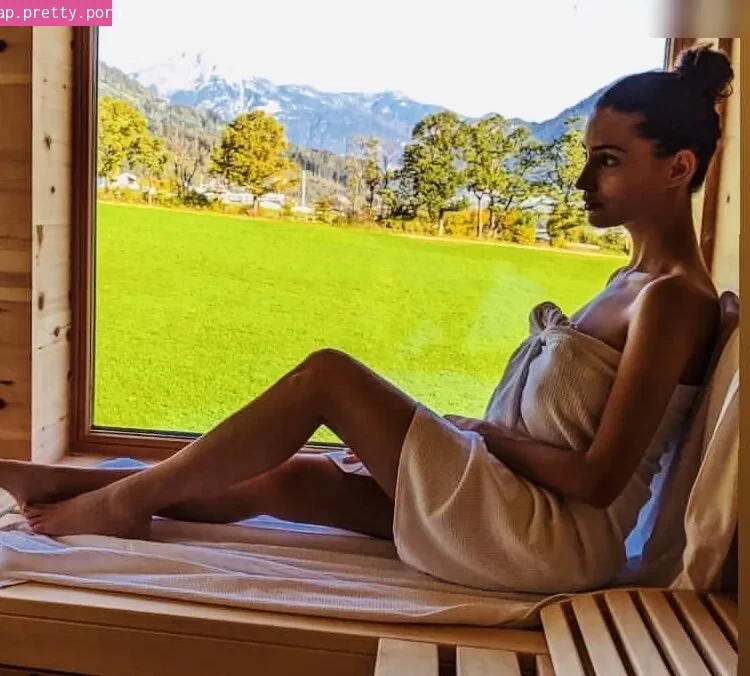 Nadine Menz - Photo #17