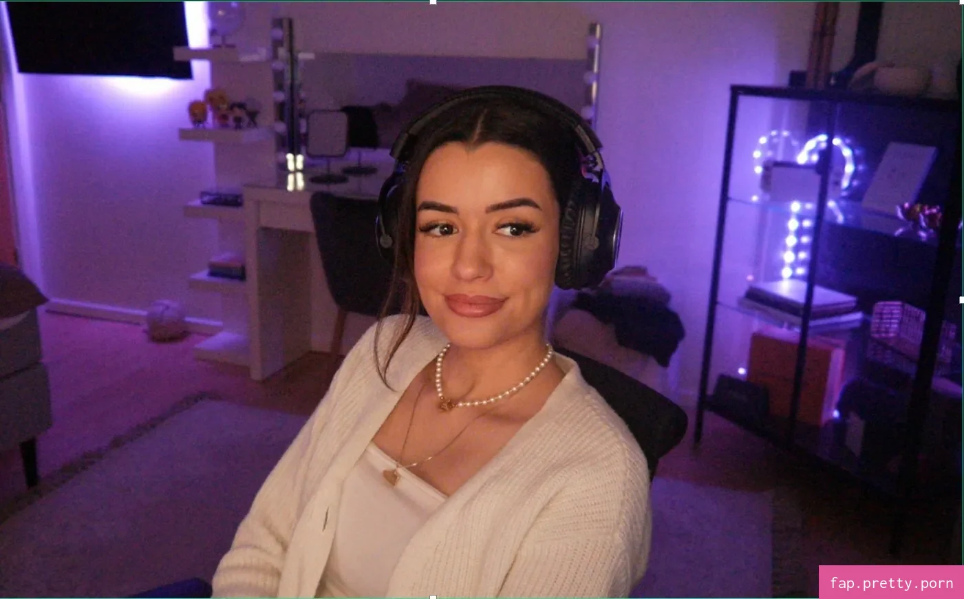 NoraExplorer - Photo #19