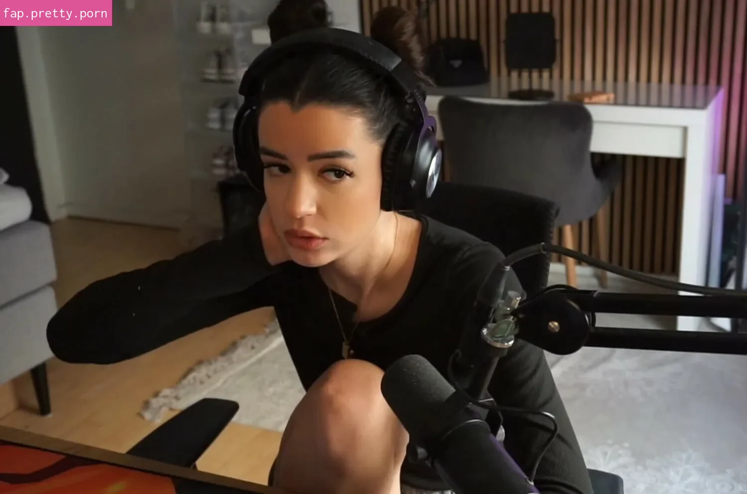 NoraExplorer - Photo #36