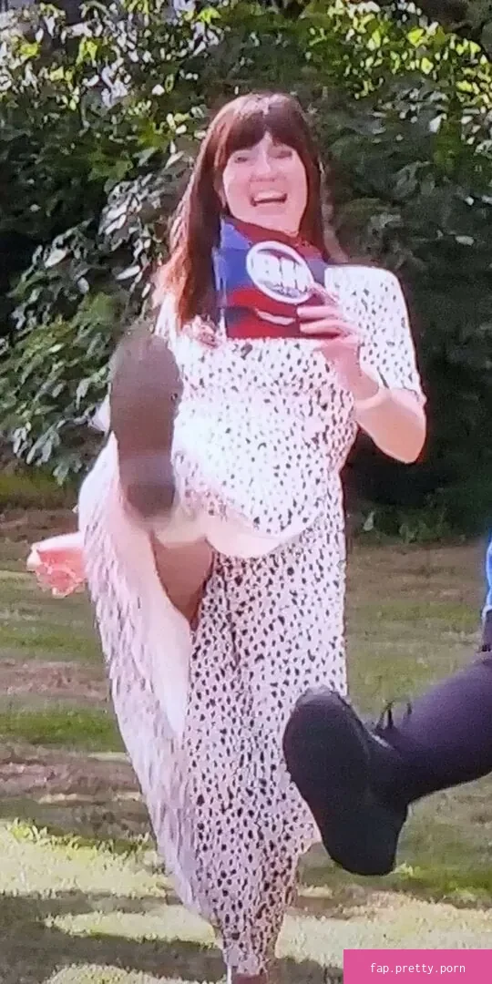 Natasha Raskin-Sharp - Photo #11