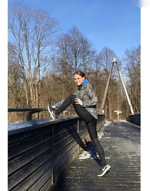 Nele Schenker content